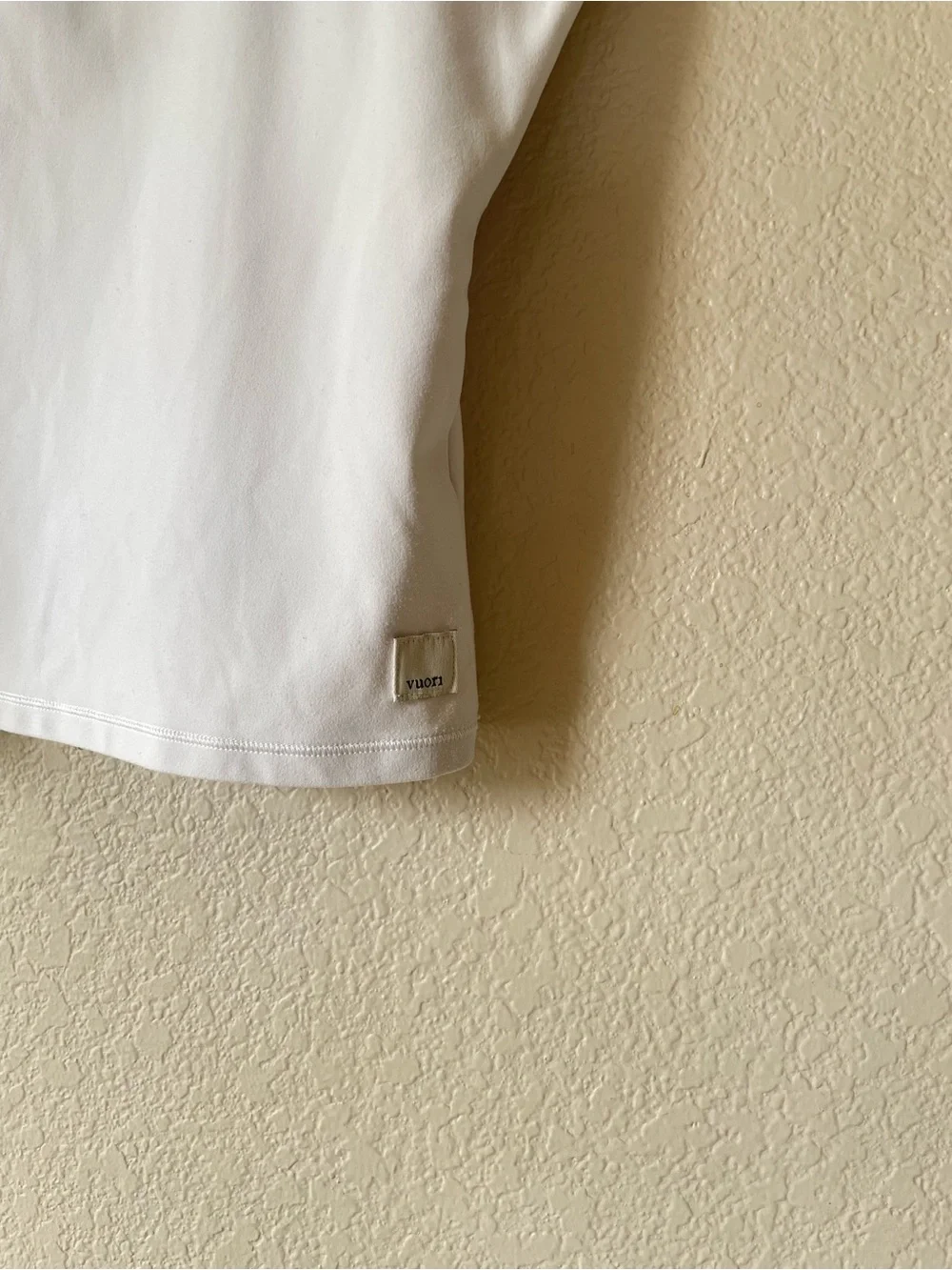 Vuori White High-Neck Performance Tank - Picture 3 of 7